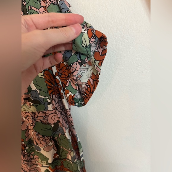 WILDFANG The Empower Short Sleeve Button-Up Shirt
Hydrangea - Picture 7 of 14